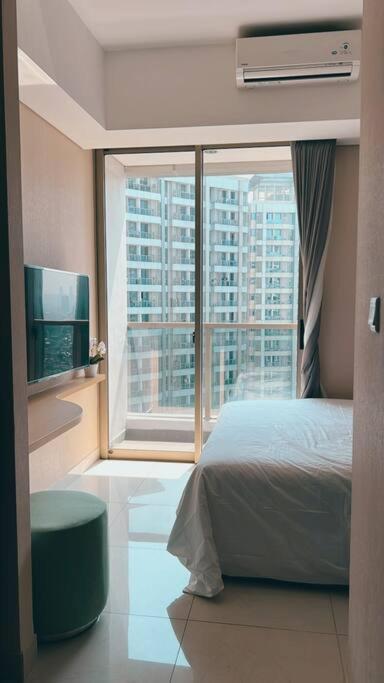 Cozy Studio Suite In Taman Anggrek Residences Jakarta Kültér fotó